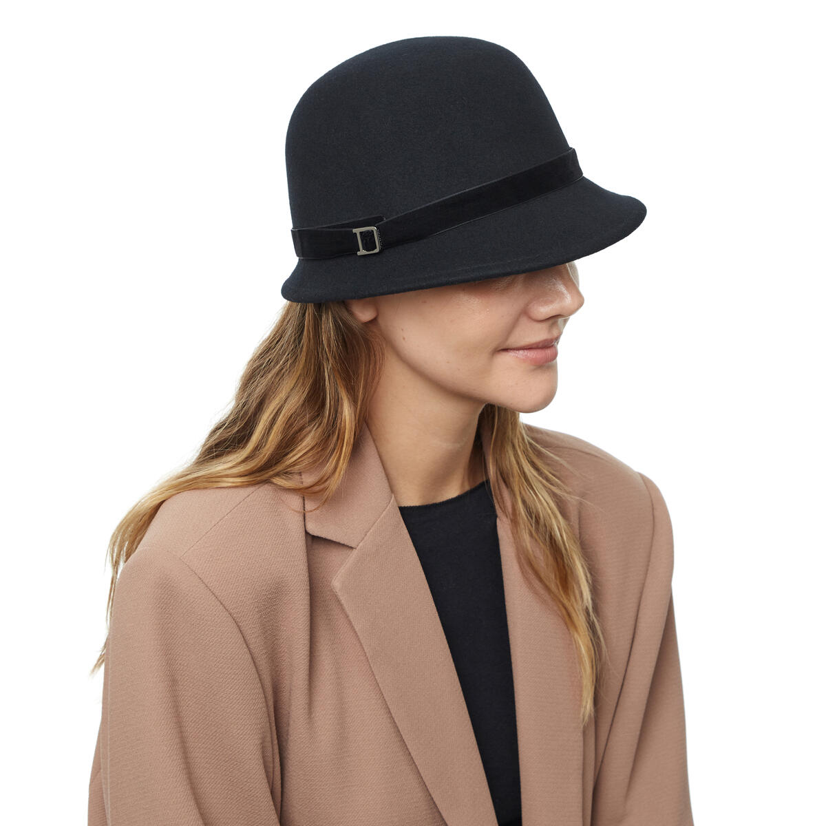 Chapeau Cloche Noir 4