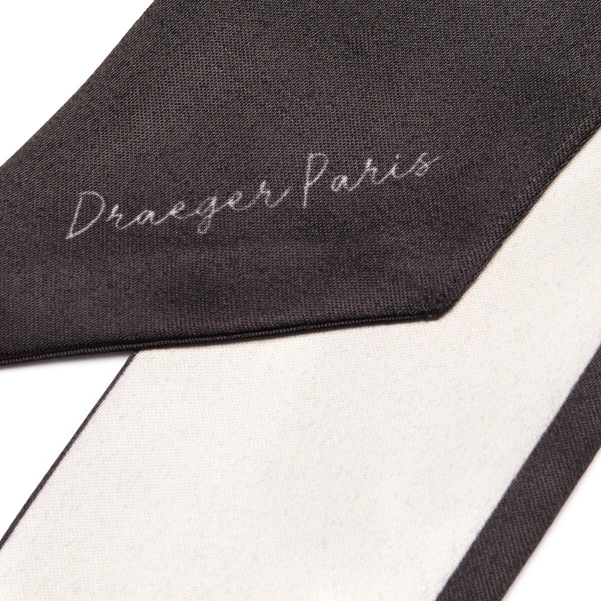 Tour de cou chic Noir 3