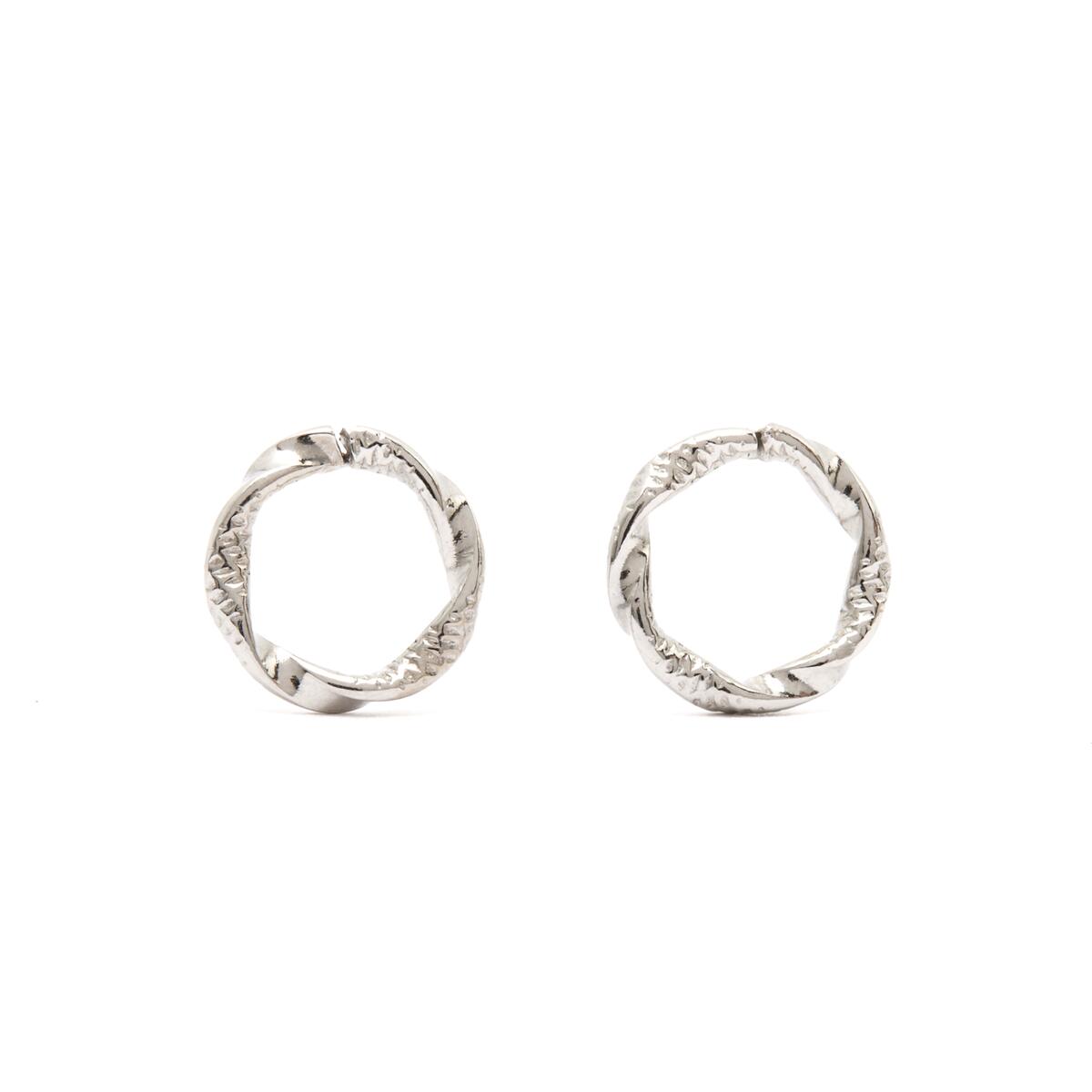 Boucles d’Oreilles Argentées Torsadées 1