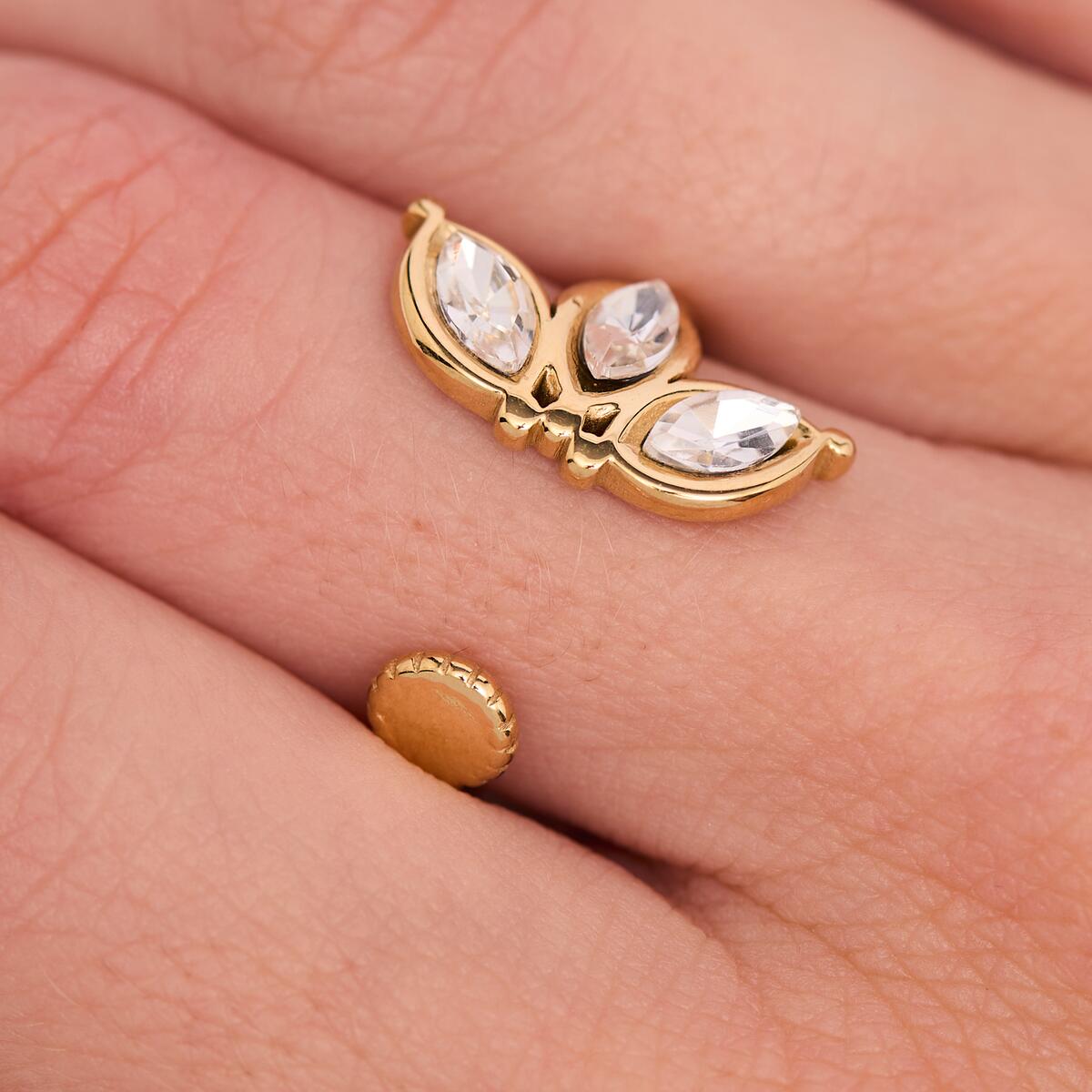 Bague Dorée Demi Fleur Ouverte 4