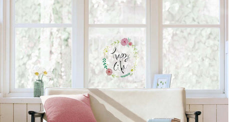 STICKERS FENÊTRE : UNE DÉCO PERSONNALISÉE ET REPOSITIONNABLE