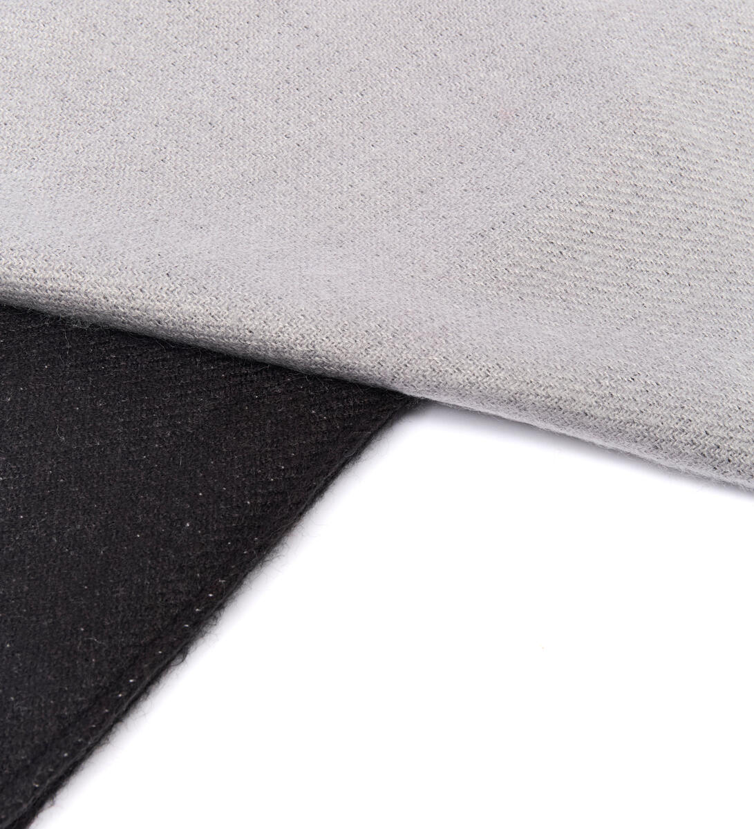 Cape Réversible d'Hiver pour Femme Gris et noir 2