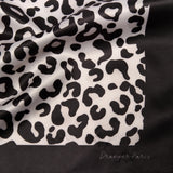 Carré chic Léopard noir 3