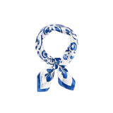 Carré chic Arabesque bleu 2