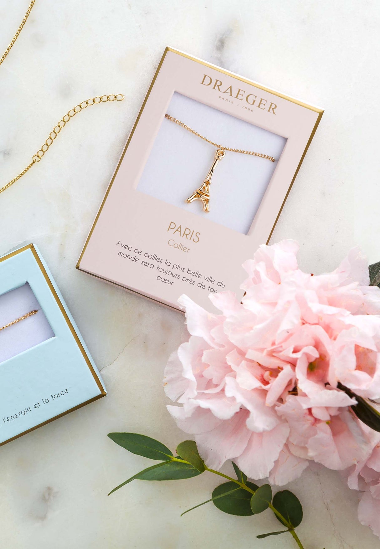 Collar Pastel Chic Torre Eiffel
