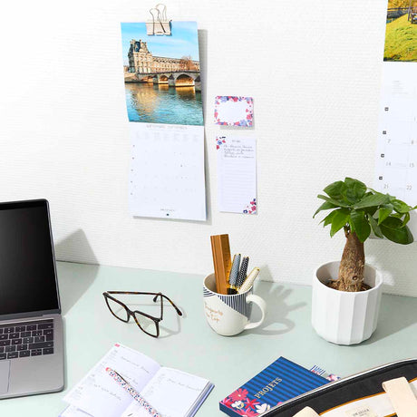 Calendario de pared pequeño 14x18 cm 2024