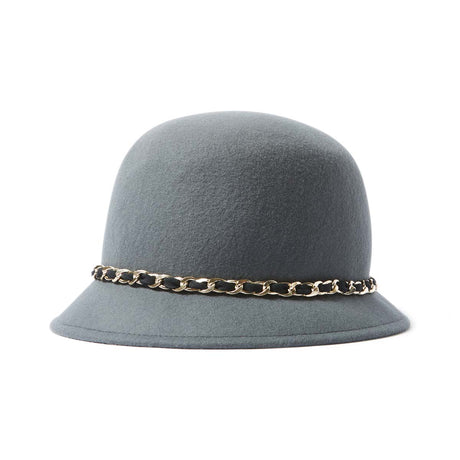Sombrero cloche con detalle de cadena entrelazada - gris